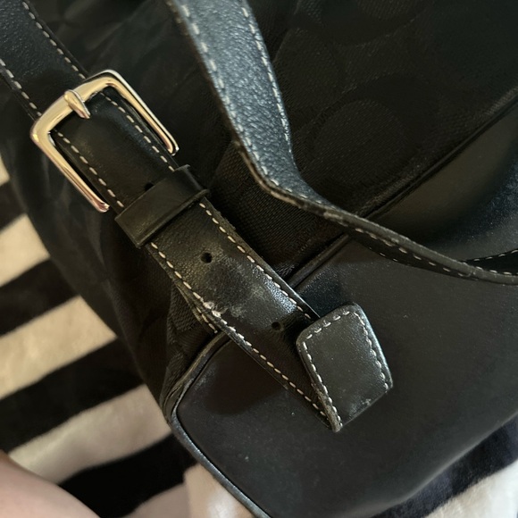 Coach - Picture 7 of 16